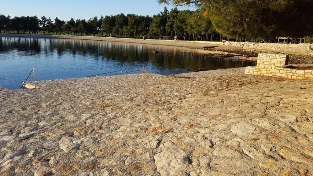 Lux Hotel Novigrad Istria Kültér fotó